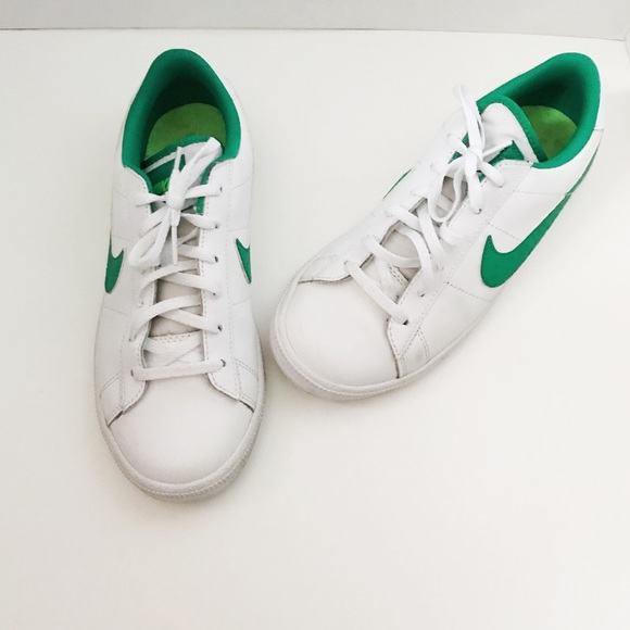 NIKE TENNIS CLASSIC (GS) Girl's Athletic Shoes WhitePink NIKE TENNIS CLASSIC (GS) Girl's Athletic Shoes WhitePink